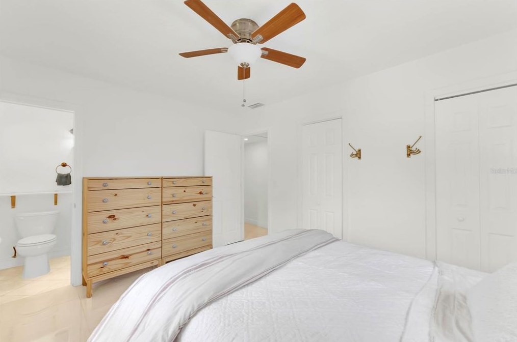 627 Adirondack Ave, Orlando FL  32807-1203 exterior