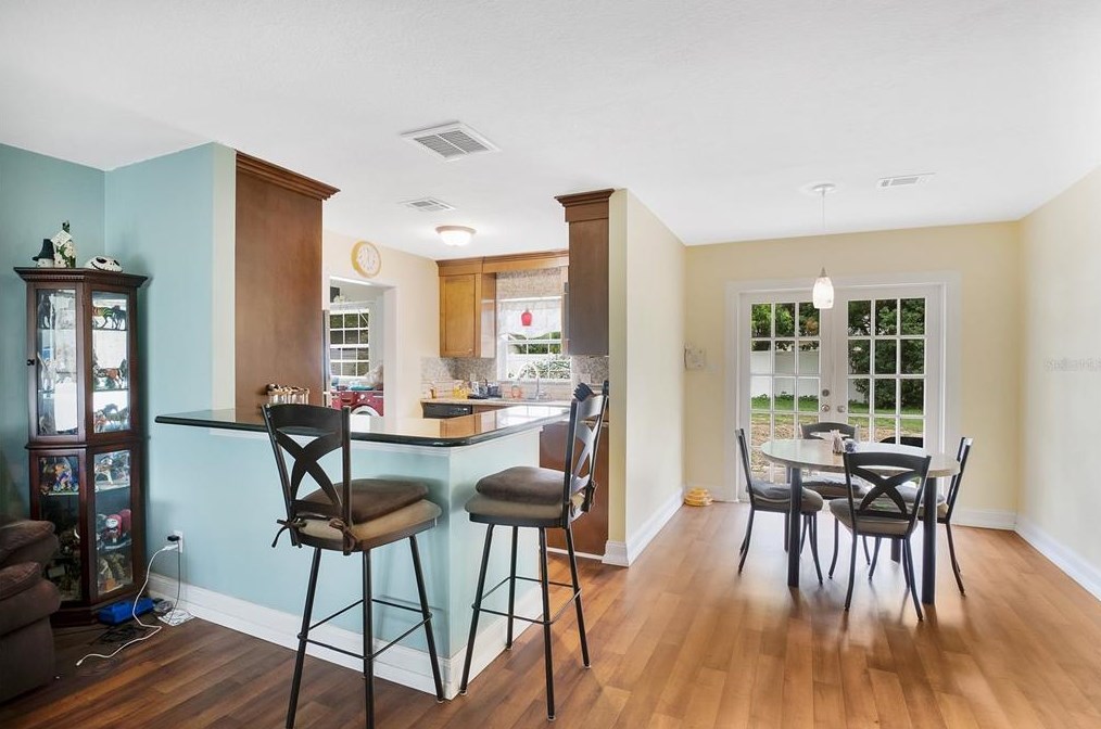 615 Burke St, Altamonte Springs FL 32701-6801 exterior