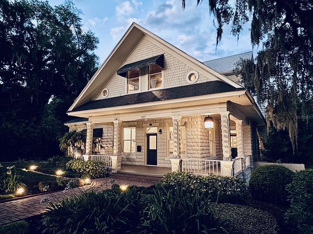 527 Broadway Ave, Orlando FL  32803-5351 exterior