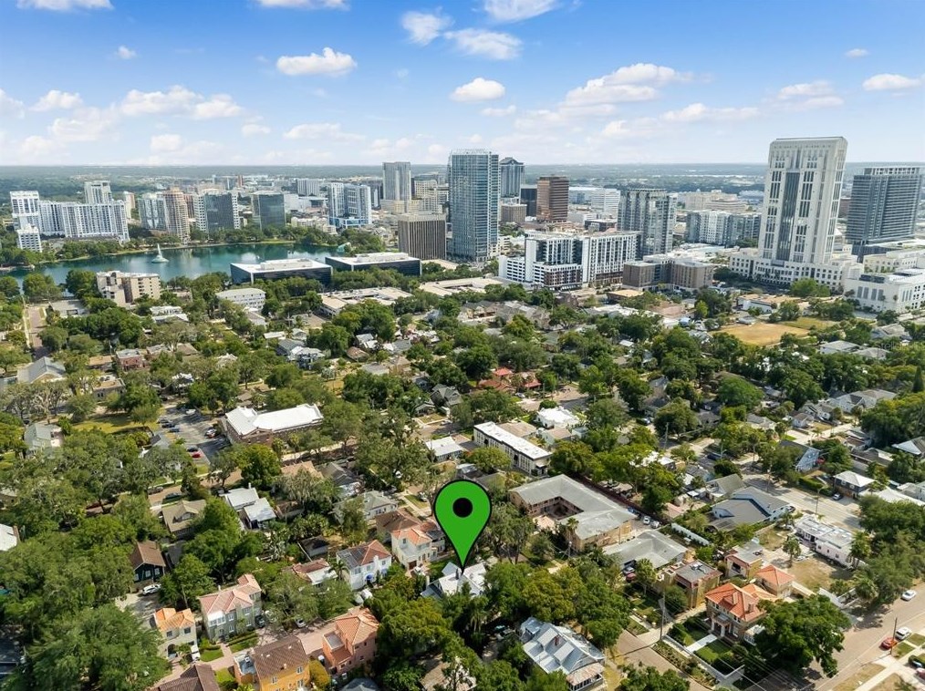 527 Broadway Ave, Orlando FL  32803-5351 exterior