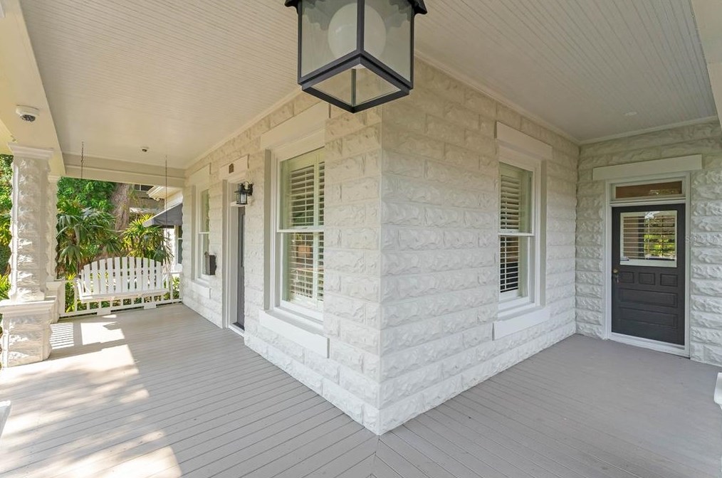 527 Broadway Ave, Orlando FL  32803-5351 exterior