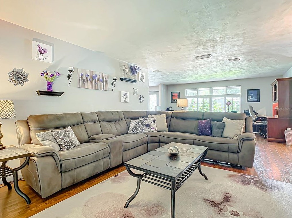 837 Lindenwood Cir, Ormond Beach FL  32174-4618 exterior