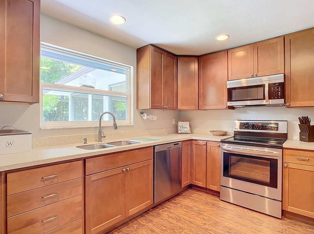 837 Lindenwood Cir, Ormond Beach FL  32174-4618 exterior