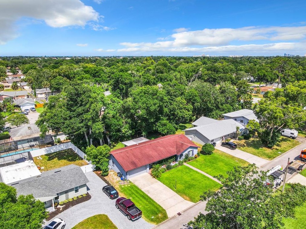 837 Lindenwood Cir, Ormond Beach FL  32174-4618 exterior