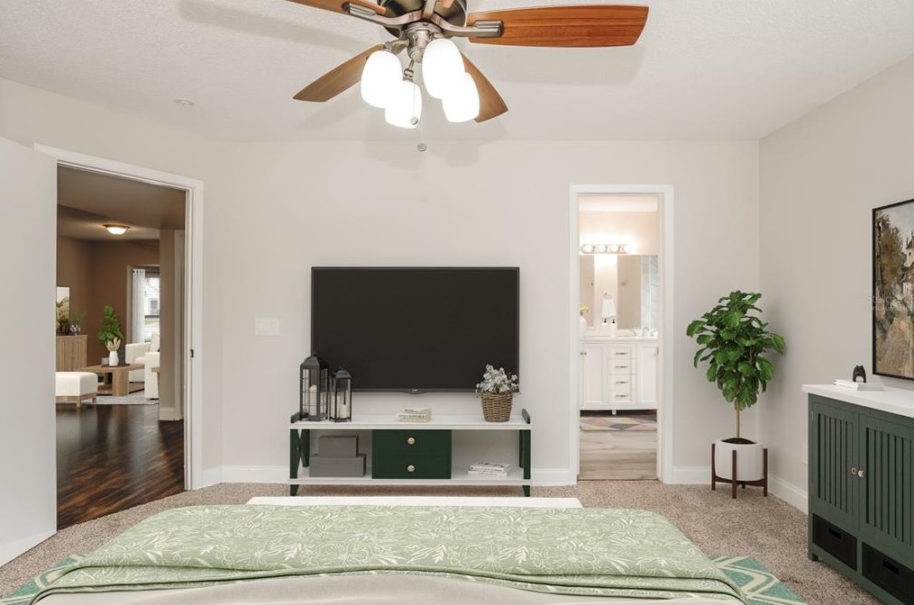 5616 Breckenridge Cir, Orlando FL  32818-1377 exterior