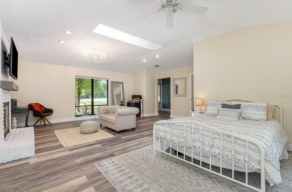 1171 Heidi Ct, Deland FL  32720-2015 exterior