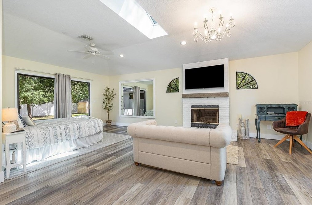 1171 Heidi Ct, Deland FL  32720-2015 exterior