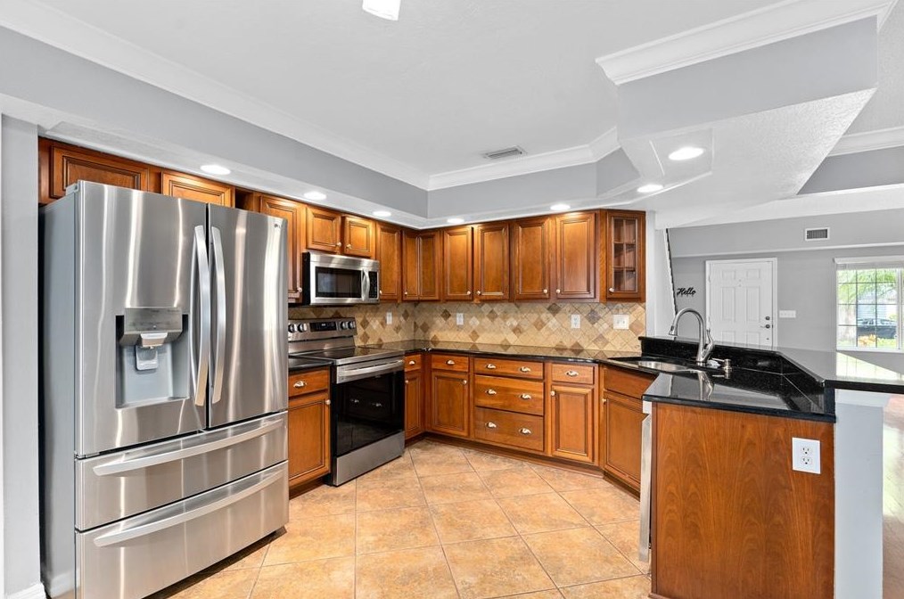 2501 Donaldson Dr, Orlando FL  32812-8406 exterior