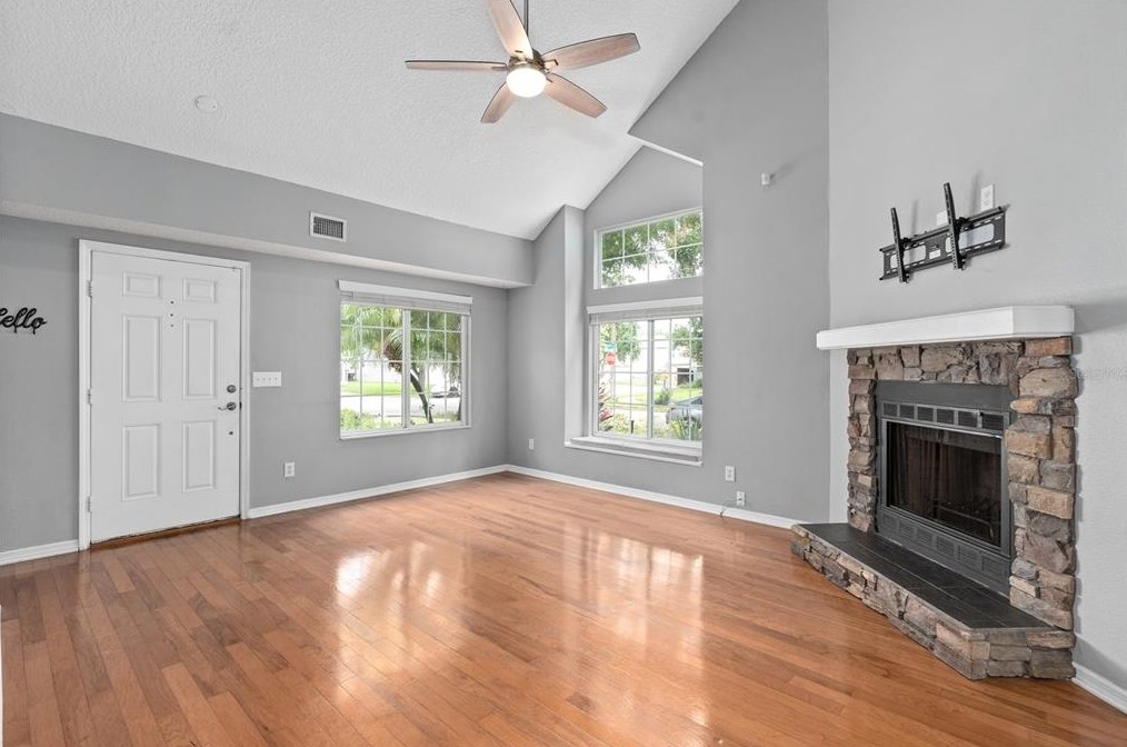 2501 Donaldson Dr, Orlando FL  32812-8406 exterior