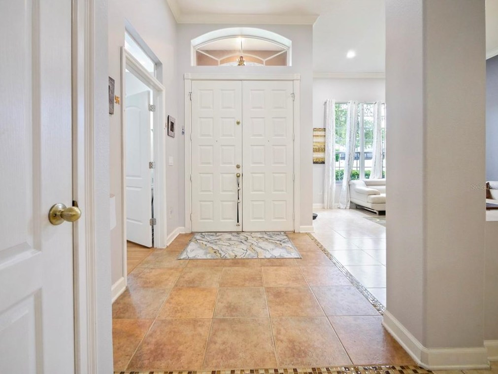 356 Via Tuscany Loop, Lake Mary FL  32746-1545 exterior