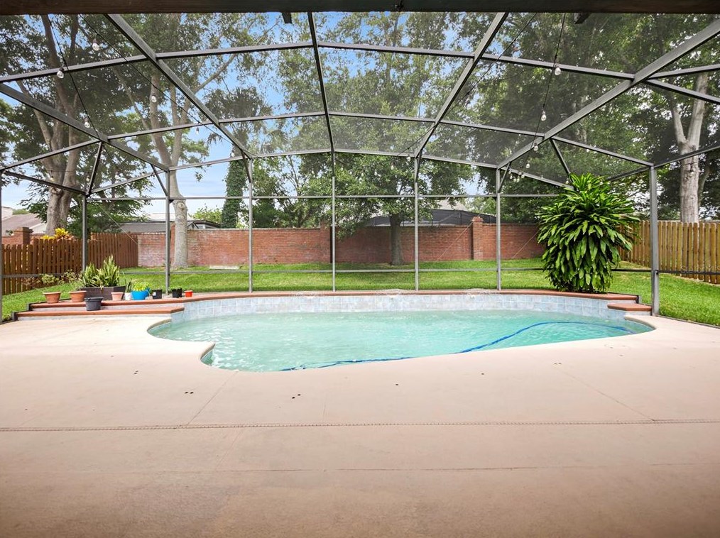 356 Via Tuscany Loop, Lake Mary FL  32746-1545 exterior