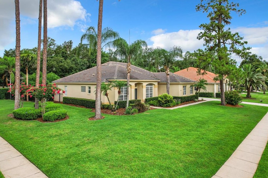 1722 Redwood Grv Ter, Lake Mary FL  32746-4418 exterior