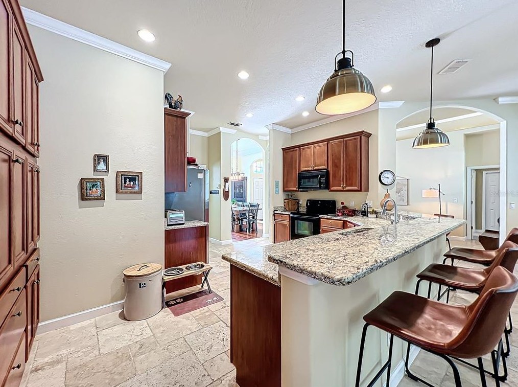 1722 Redwood Grv Ter, Lake Mary FL  32746-4418 exterior
