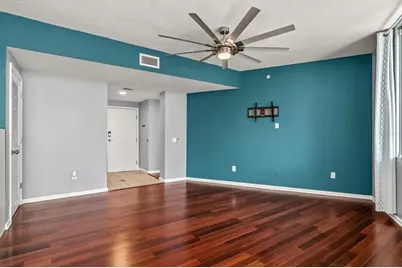 322 E Central Boulevard #710, Orlando, FL 32801 - Photo 9