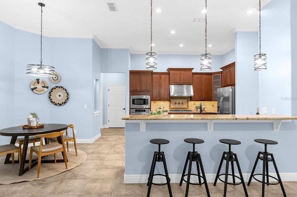 502 Victoria Hills Dr, Deland FL  32724-8826 exterior