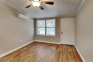 424 E Welch Rd, Apopka, FL 32712 - Photo 9