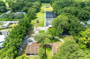 424 E Welch Rd, Apopka, FL 32712 - Photo 5