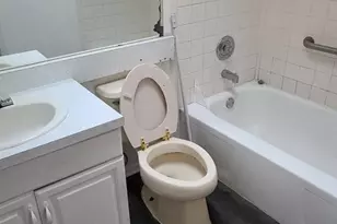 2222 Silver Pines Pl, Orlando, FL 32808 - Photo 9