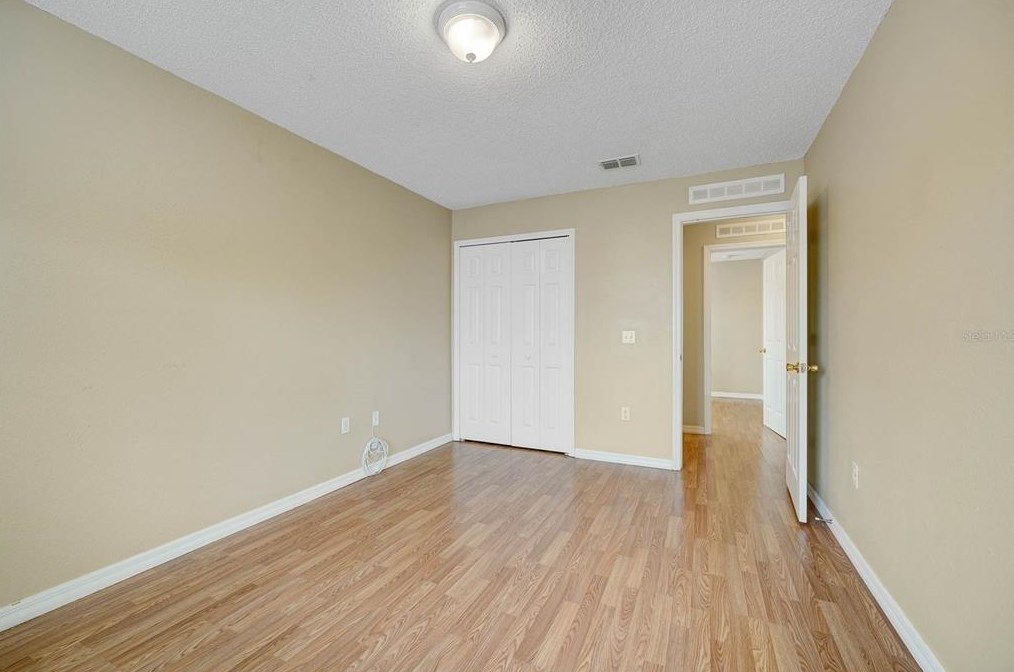 2390 Andrews Valley Dr, Kissimmee FL  34758-1709 exterior