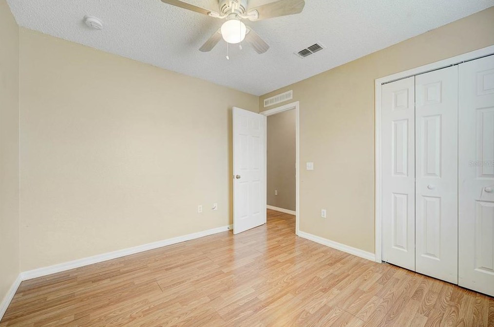 2390 Andrews Valley Dr, Kissimmee FL  34758-1709 exterior