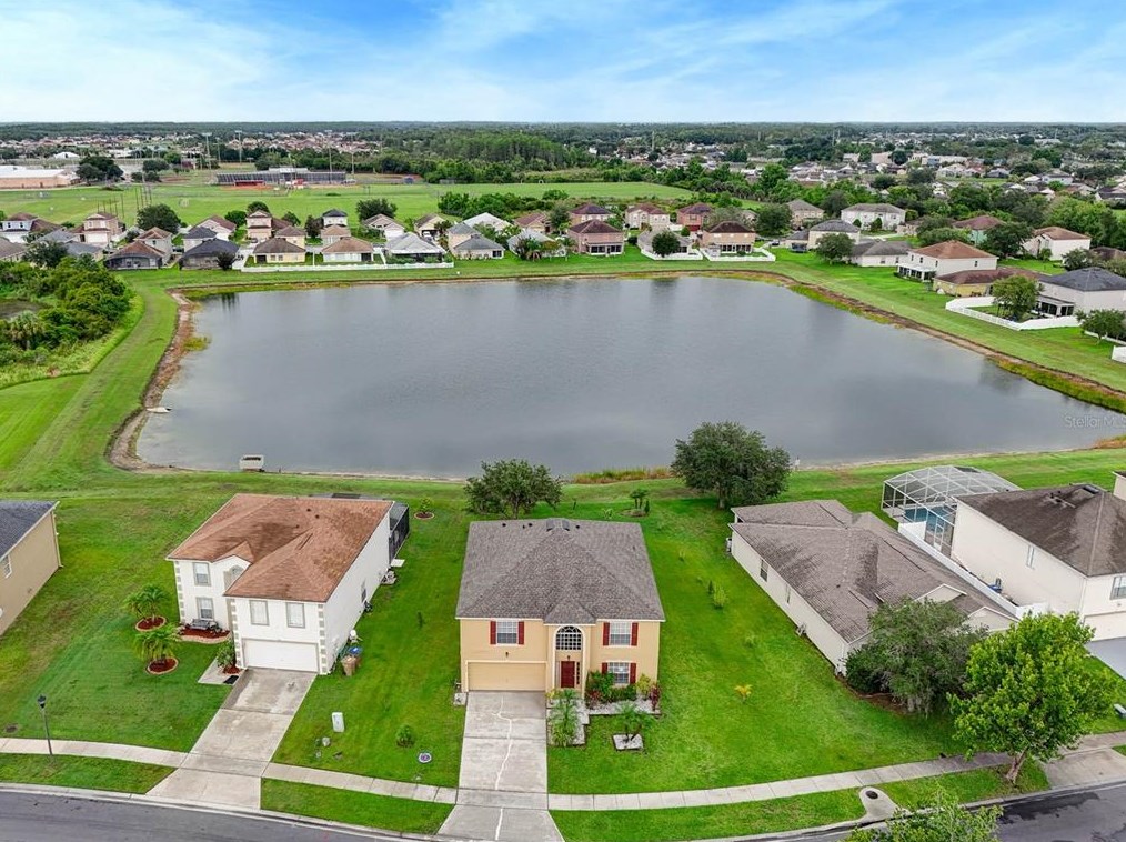 2390 Andrews Valley Dr, Kissimmee FL  34758-1709 exterior