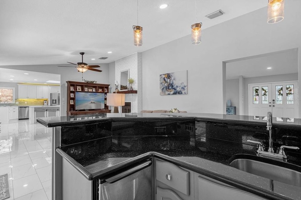 2331 Spg Lndg Blvd, Longwood FL  32779-3706 exterior