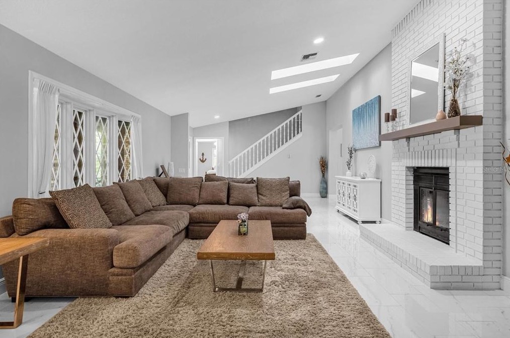 2331 Spg Lndg Blvd, Longwood FL  32779-3706 exterior