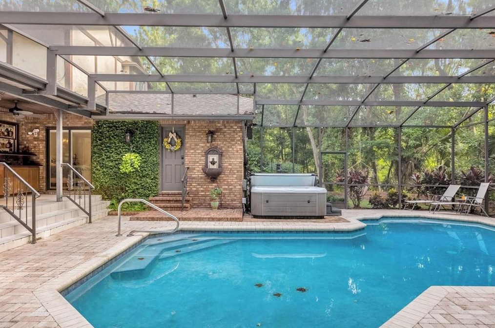 2331 Spg Lndg Blvd, Longwood FL  32779-3706 exterior