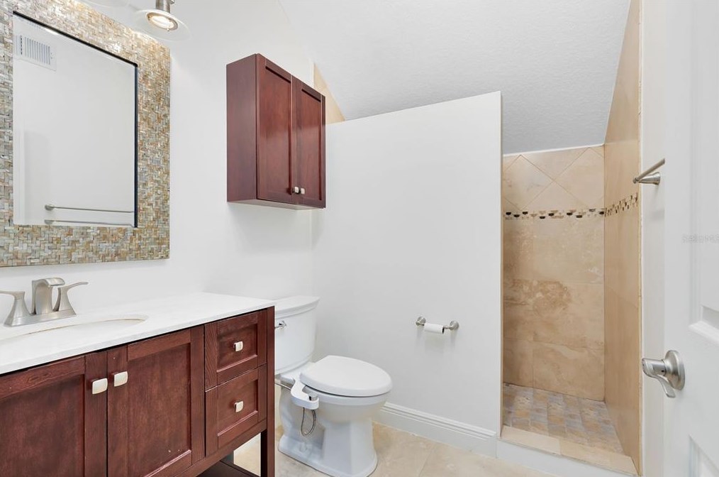 1431 Conway Isle Cir, Orlando FL  32809-3301 exterior