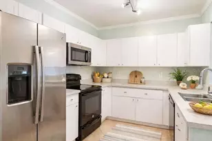 4865 Cypress Woods Dr, Orlando, FL 32811 - Photo 3