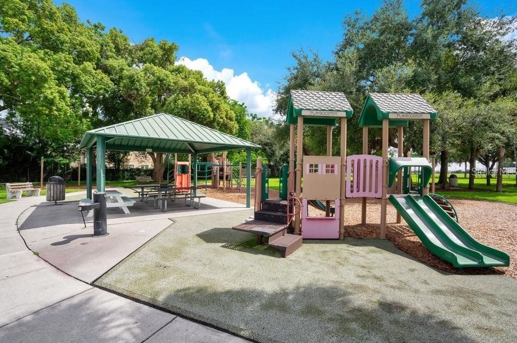 2907 Washington St, Orlando FL  32803-6452 exterior