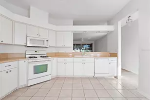 20505 Queen Alexandra Dr, Leesburg, FL 34748 - Photo 3