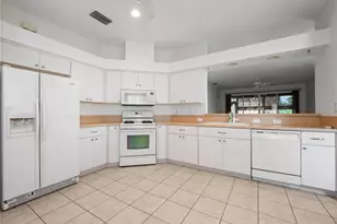 20505 Queen Alexandra Dr, Leesburg, FL 34748 - Photo 5