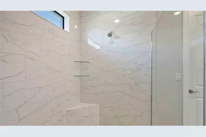 4910 Carova Way, Lakewood Ranch, FL 34211 - Photo 9