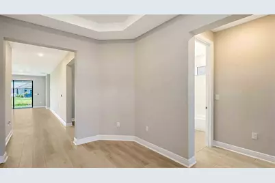 4910 Carova Way, Lakewood Ranch, FL 34211 - Photo 13