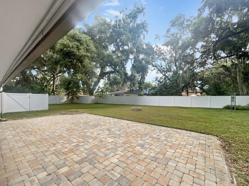 239 Birch Ln, Lakeland FL  33813-3562 exterior