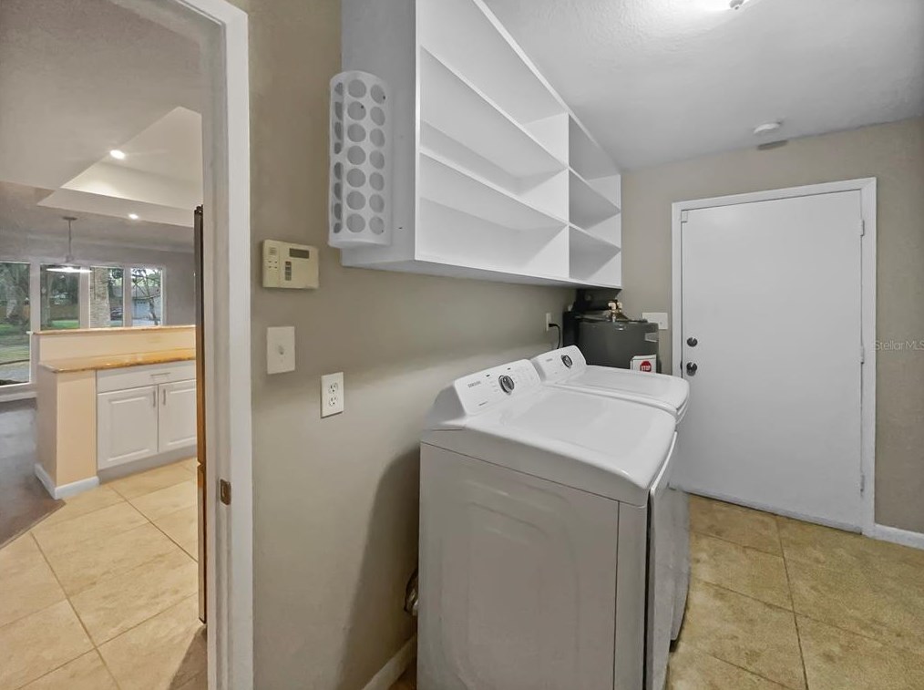 239 Birch Ln, Lakeland FL  33813-3562 exterior