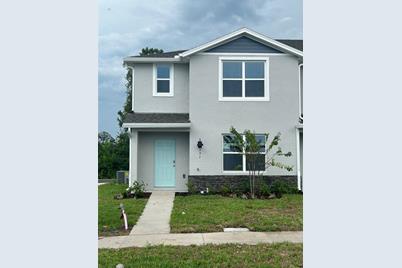 331 Preston Cove Drive, Saint Cloud, FL 34771 - Photo 1