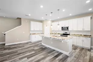 1012 S Holly Ave, Sanford, FL 32771 - Photo 7