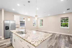 1012 S Holly Ave, Sanford, FL 32771 - Photo 9