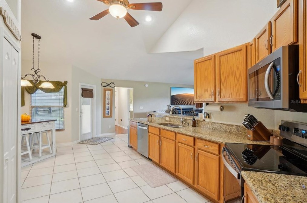 20591 Nettleton St, Orlando FL  32833-4367 exterior