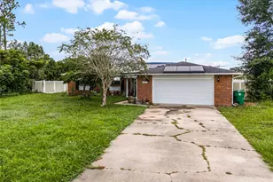 1005 Crescent Pkwy, Deland, FL 32724 - Photo 3