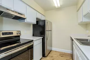 4806 S Semoran Blvd, Orlando, FL 32822 - Photo 3