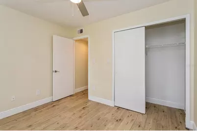 4806 S Semoran Boulevard #201, Orlando, FL 32822 - Photo 11