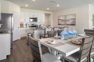 2429 Maidens Bluff Ave, Davenport, FL 33837 - Photo 3