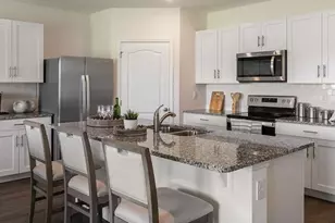 2429 Maidens Bluff Ave, Davenport, FL 33837 - Photo 5