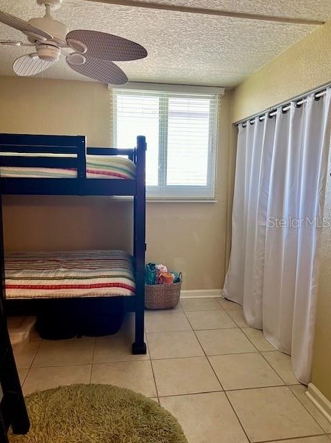 4453 Atlantic Ave, Daytona Beach FL  32127-7154 exterior