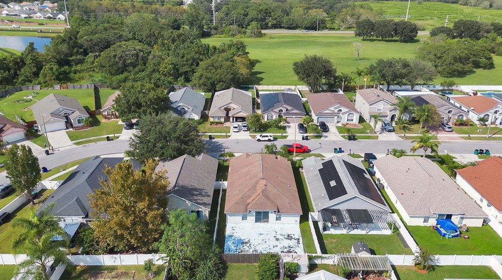 10824 Leader Ln, Orlando FL 32825-7224 exterior