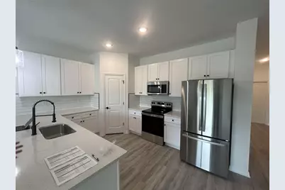 1320 Rio De Janeiro Avenue, Punta Gorda, FL 33983 - Photo 3