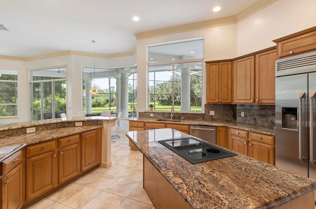 256 New Gate Loop, Lake Mary FL  32746-4127 exterior